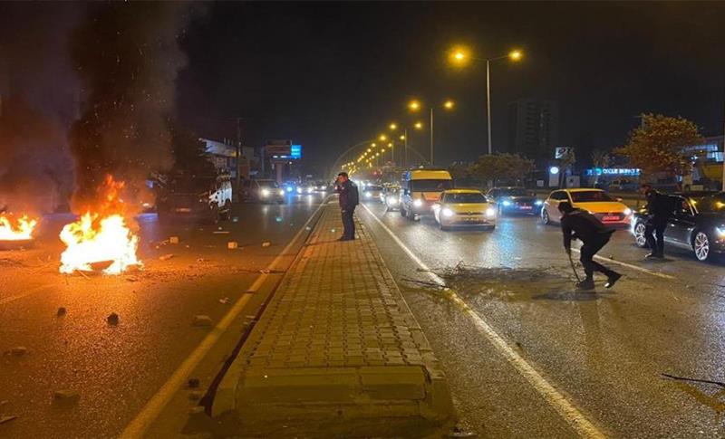 ŞÊNÎYÊN TAXA PALÛKEYÊ BIRYARA DEPSAŞÊ PROTESTO KIRIN