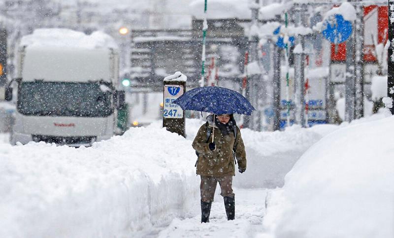 ABD, JAPONYA VE KANADA'DA DONDURAN FELAKET: 60 ÖLÜ