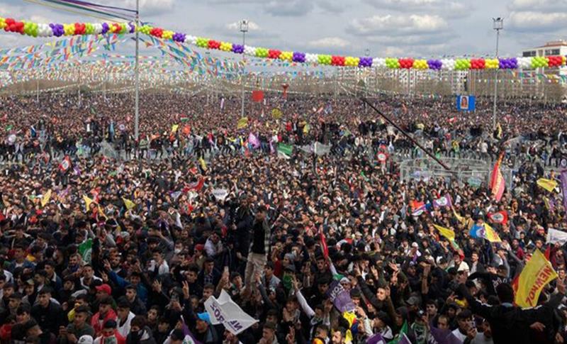 2023 NEWROZ’U DEPREMDE HAYATINI KAYBEDENLERE ADANACAK