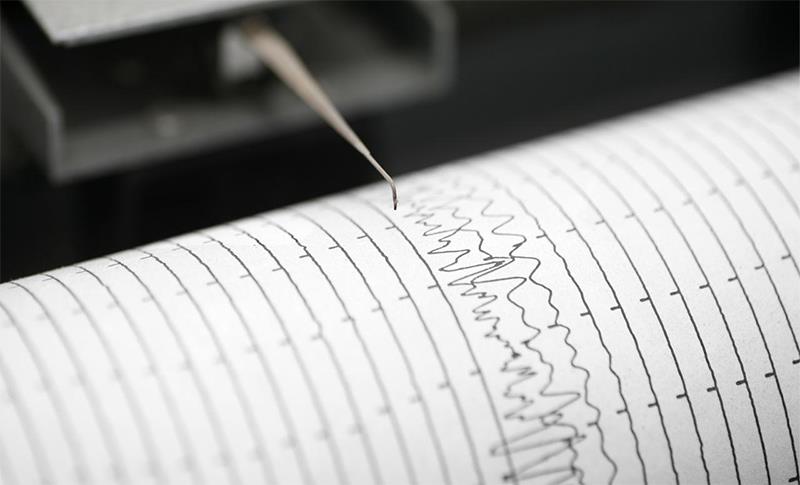 BİNGÖL’DE 4,5 ŞİDDETİNDE 2.4 KM DERİNLİKTE DEPREM MEYDANA GELDİ