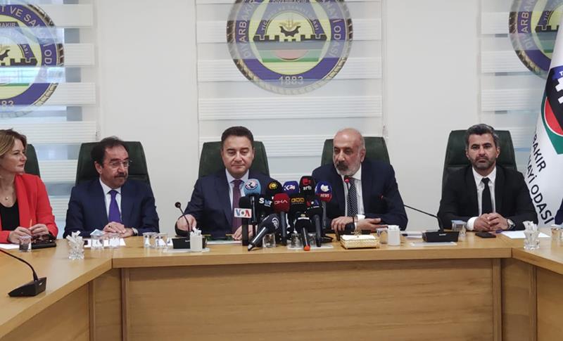 BABACAN: EM DIKARIN 200 HEZAR SINDOQAN KONTROL BIKIN