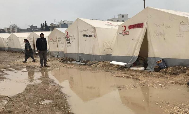 METEOROLOJİDEN DEPREM BÖLGESİ İÇİN SAĞANAK YAĞIŞ UYARISI