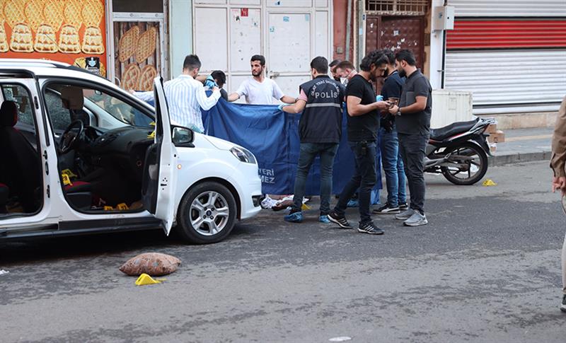 LI BISMILÊ MALBATAN BI ÇEKAN ŞER KIRIN! 3 MIRÎ, 1 BIRÎNDAR