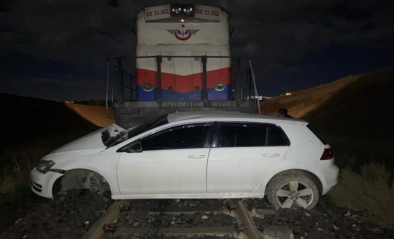 DİYARBAKIR’DA TREN KAZASI, YARALILAR VAR