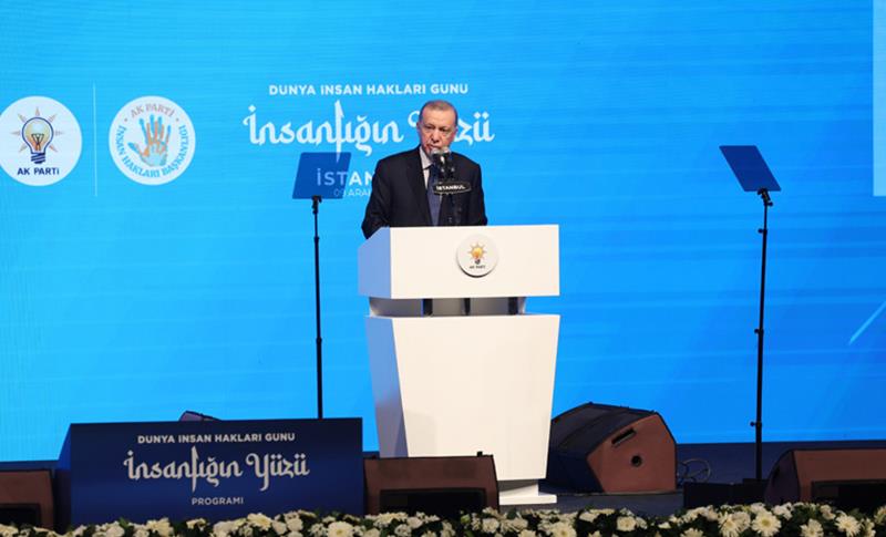 ERDOĞAN: SOKAK HAYVANLARI SORUNUNU ÇÖZÜME KAVUŞTURACAĞIZ