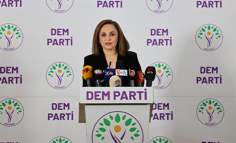 DEM PARTİ BATI İLLERİNDE ADAY ÇIKARACAĞI İLÇELERİ AÇIKLADI