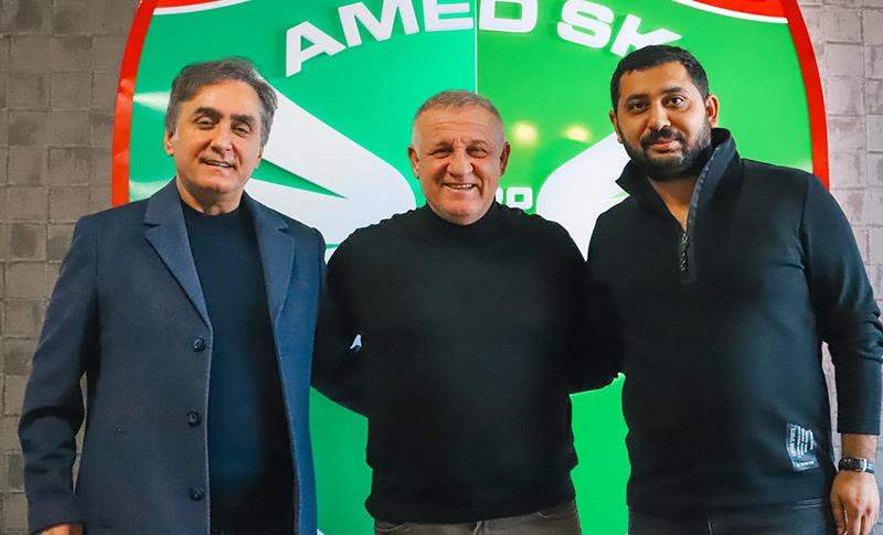 AMEDSPOR İLE MESUT BAKKAL ANLAŞMAYI İMZALADI