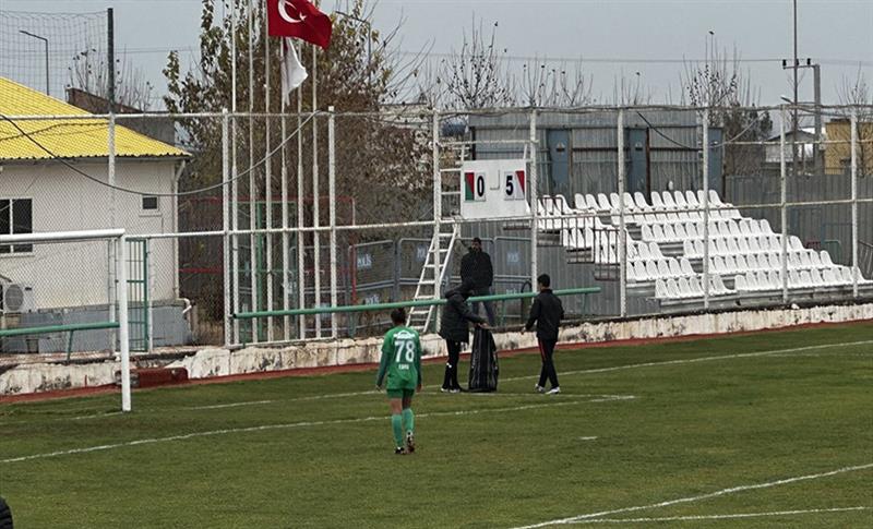 AMEDPOR 5-0 MAĞLUP AYRILDI