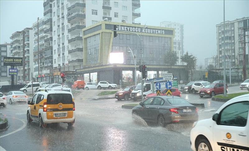 METEOROLOJİ’DEN DİYARBAKIR İÇİN SAĞANAK UYARISI