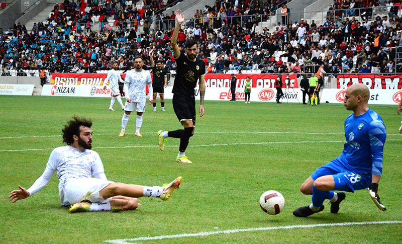 AMEDSPOR, KARAMAN FK MAÇINDA KARAMAN TARAFTARINI AĞIRLAYACAK