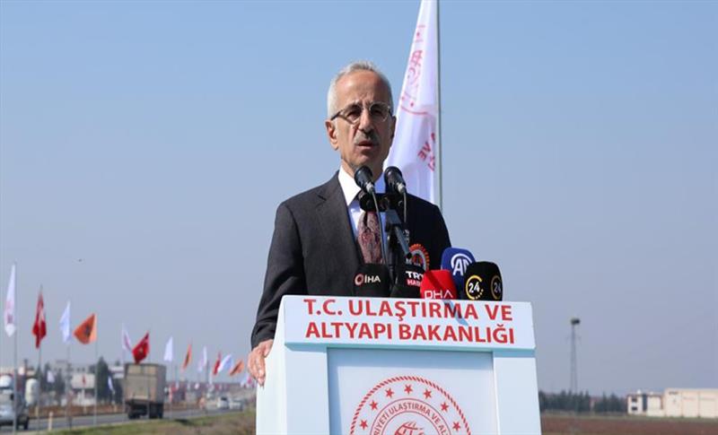 BAKANDAN DİYARBAKIR İÇİN HIZLI TREN AÇIKLAMASI