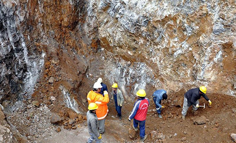 66 GÜN SONRA TOPRAĞIN ALTINDAN ÇIKARILDI