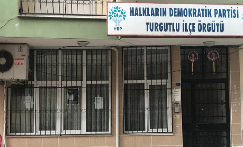 HDP'Lİ EŞBAŞKANLARI TUTUKLANDI