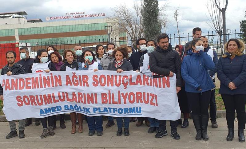 SAĞLIK ÇALIŞANLARI: PANDEMİNİN SONUÇLARININ SORUMLULARINI BİLİYORUZ