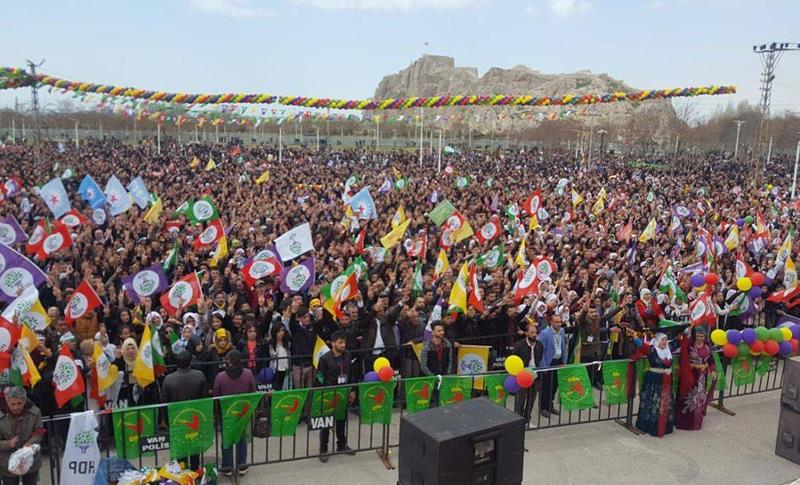 DİYARBAKIR’DA 4 İLÇEDE NEWROZ'A İZİN ÇIKTI