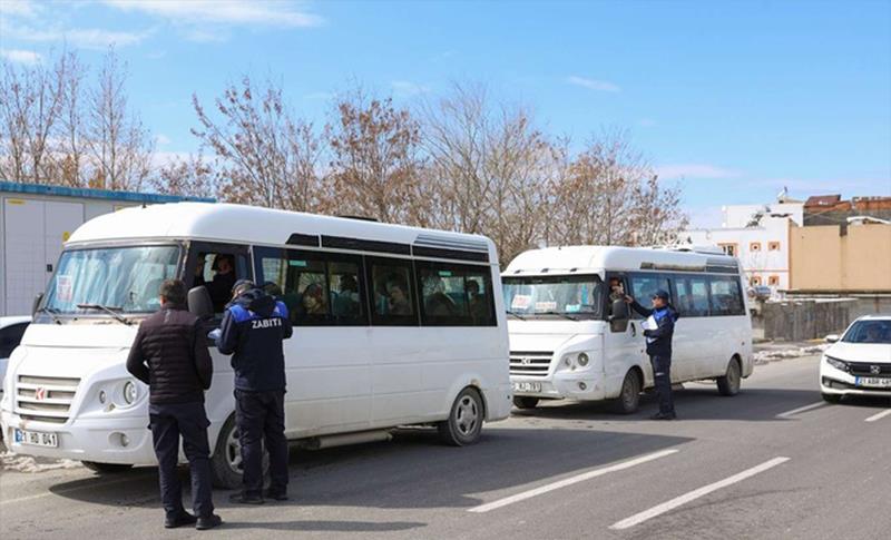 DİYARBAKIR’DA KORSAN TAKSİ VE SERVİS DENETİMİ GERÇEKLEŞTİ