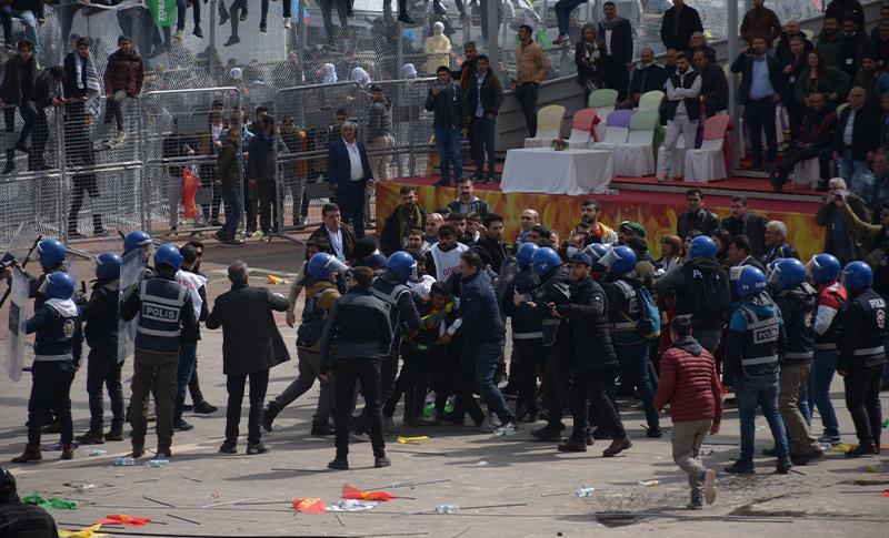 NEWROZ'DA TUTUKLANAN 19 YAŞINDAKİ ŞAHIS İTİRAZLA TAHLİYE EDİLDİ