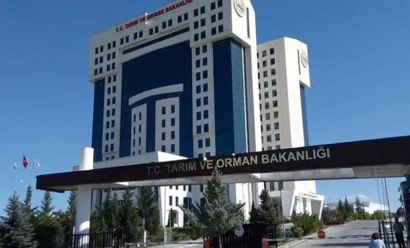 TARIM VE ORMAN BAKANLIĞI'NDAKİ BAKAN YARDIMCILARININ TAMAMI GÖREVDEN ALINDI