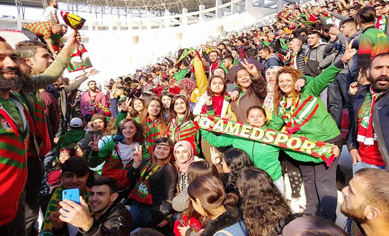 AMEDSPOR’A SEZONUN İLK TARAFTAR YASAĞI KARARI!